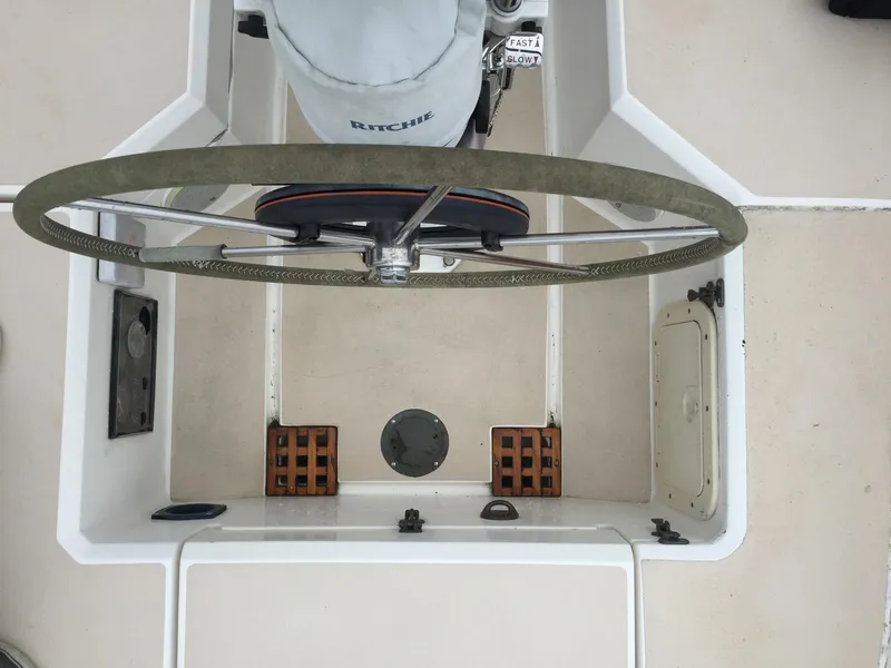 Slide: The Image of Elk Hide Wheel Cover - 14