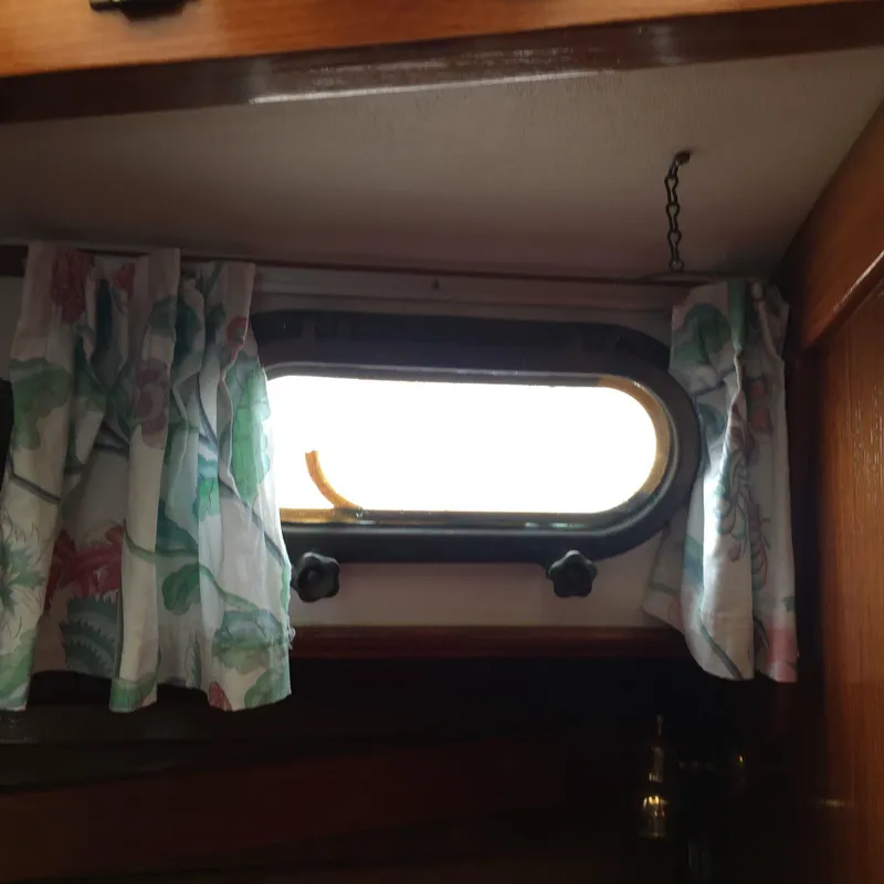 Slide: The Image of Port Curtains - 34