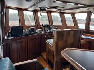 Slide: The Image of Expedition custom 2000 - 51