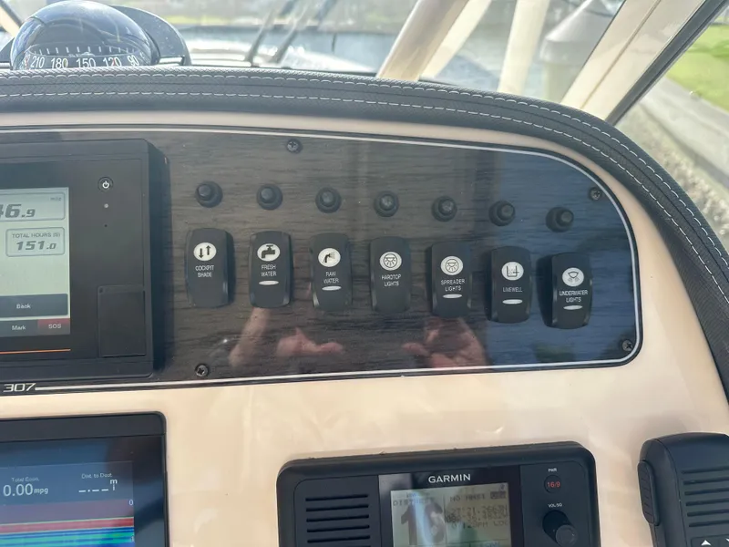 Slide: The Image of Grady-White Freedom 307 2020 - 22