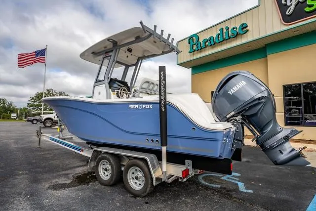 Slide: The Image of Sea Fox 228 Commander 2025 - 2