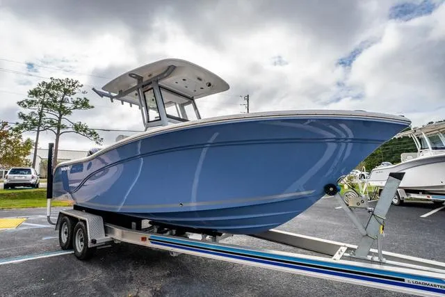 Slide: The Image of Sea Fox 228 Commander 2025 - 5