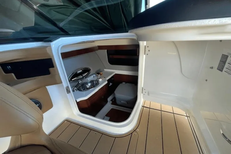 Slide: The Image of Chaparral 30 Surf 2023 - 15