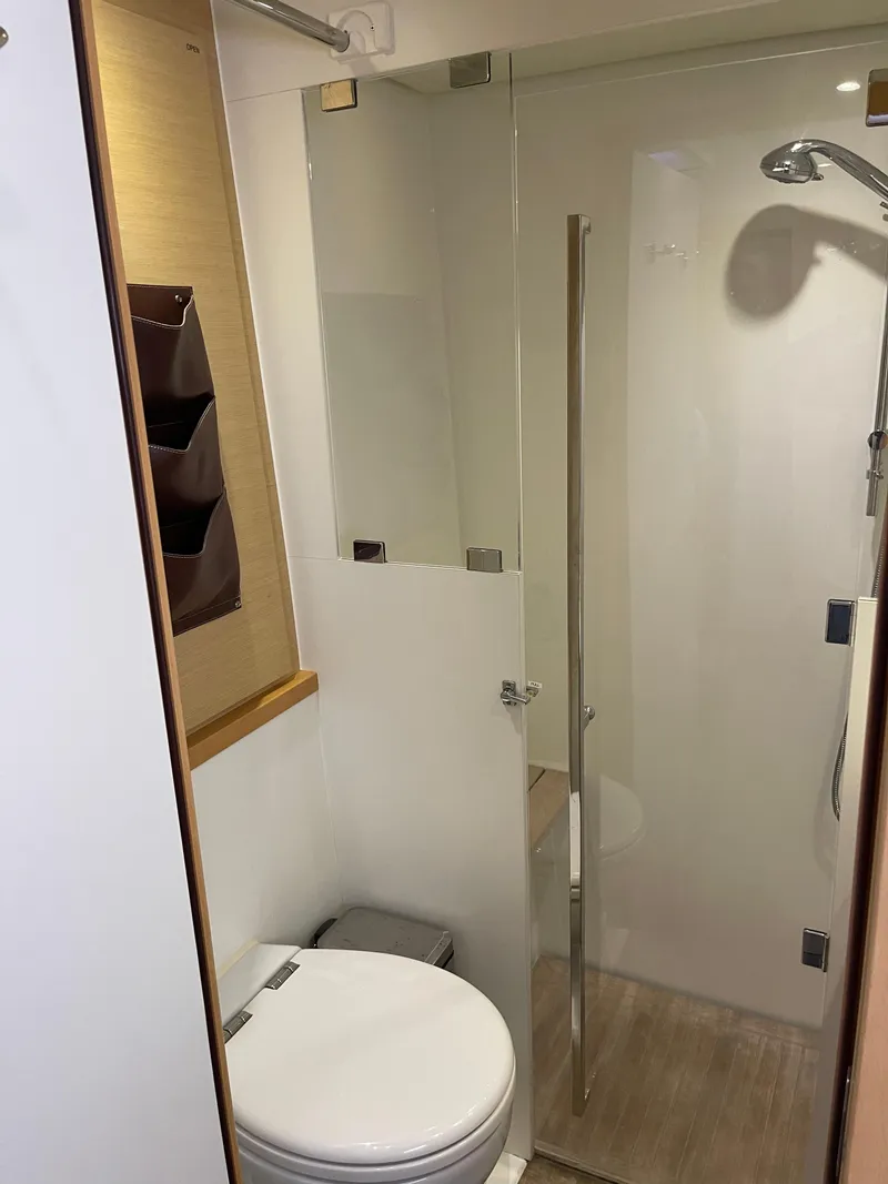 Slide: The Image of Bathroom in Lagoon 620 catamaran, year 2014. - 43