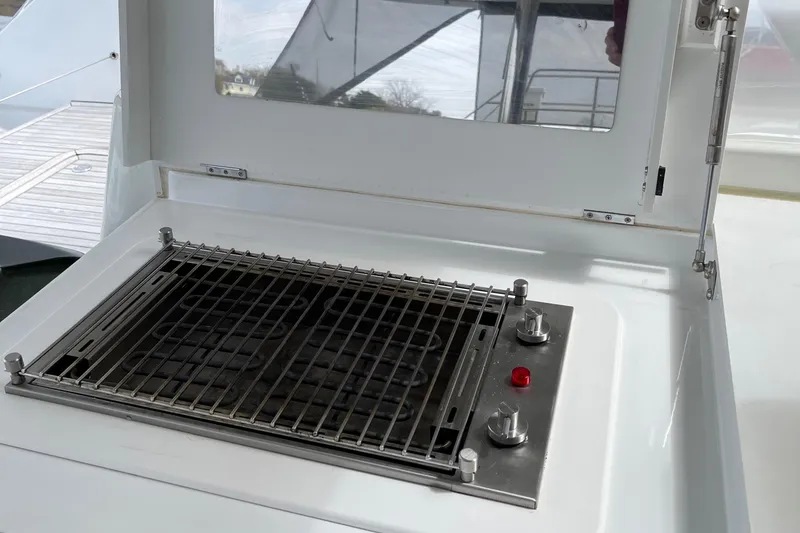 Slide: The Image of Lagoon 620 2014 - 50