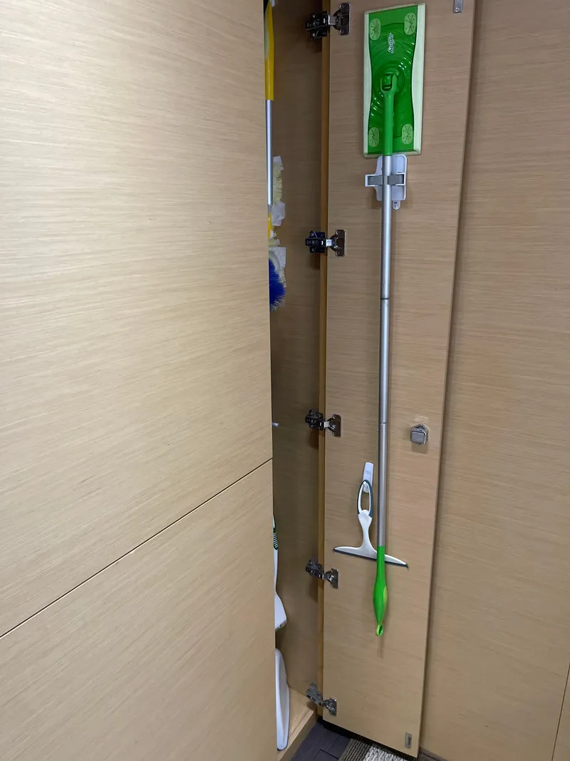 Slide: The Image of Cleaning tool in Lagoon 620 yacht, 2014 model. - 8