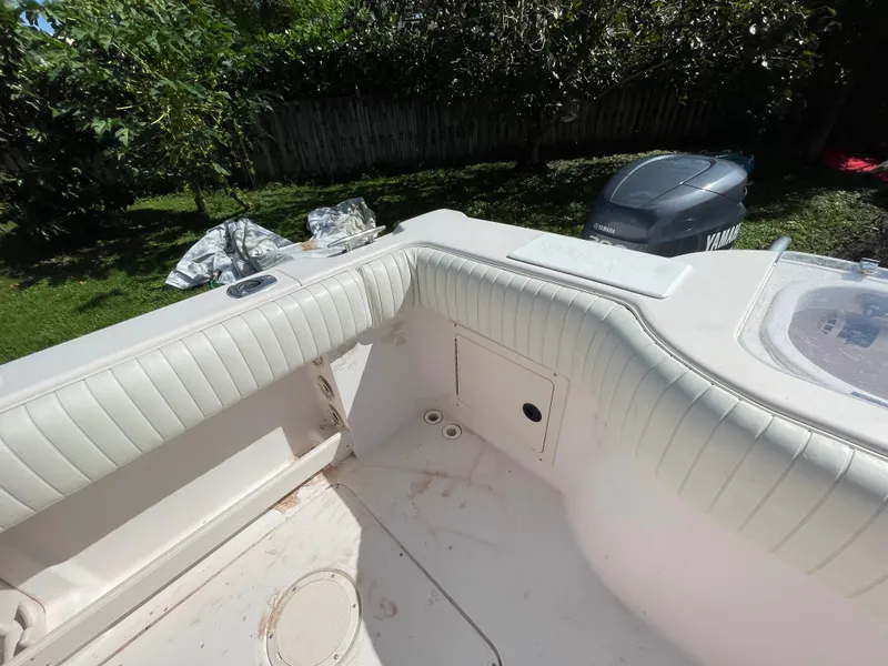 Slide: The Image of Grady-White F-26 Tigercat 1999 - 50