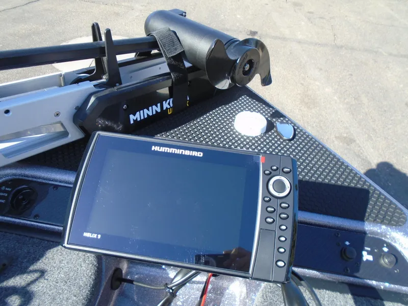 Slide: The Image of Humminbird Helix 9 fish finder on Phoenix 819 ZXL boat, 2025 model. - 5