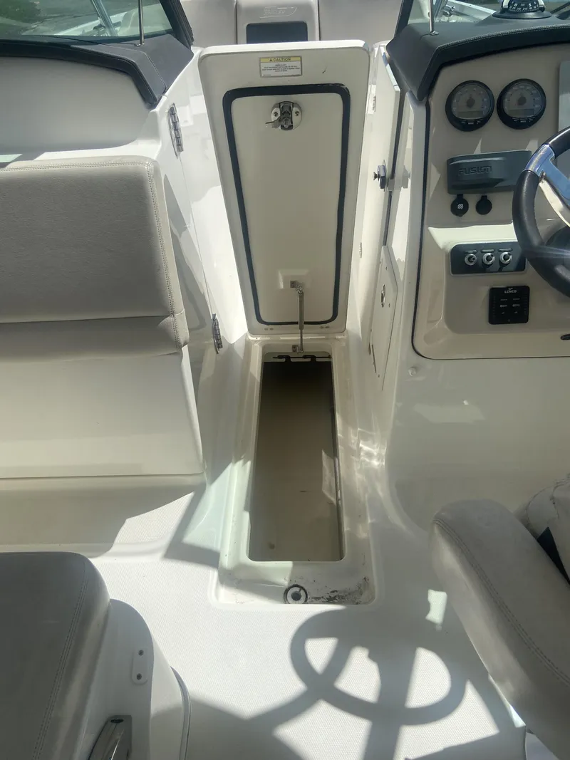 Slide: The Image of Interior of a 2018 Boston Whaler 230 Vantage boat. - 10