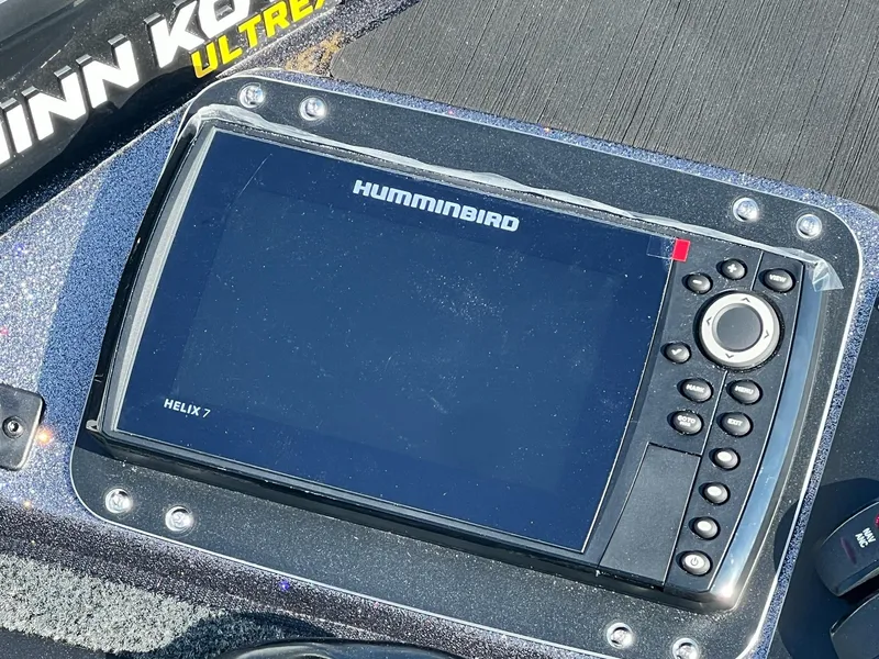 Slide: The Image of Skeeter ZX200 2025 - 5