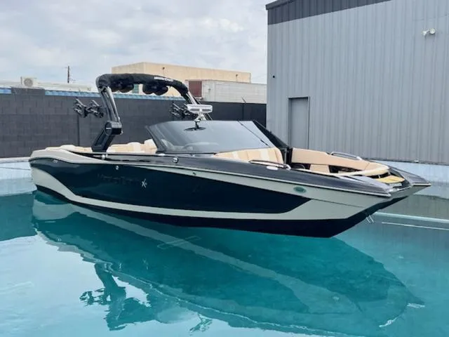 Slide: The Image of MasterCraft X26 2025 - 3