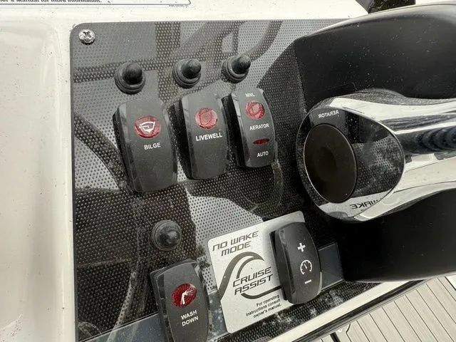 Slide: The Image of Yamaha 195 FSH Sport 2025 - 22