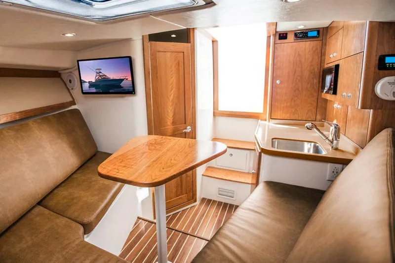 Slide: The Image of Albemarle 29 Express 2019 - 3