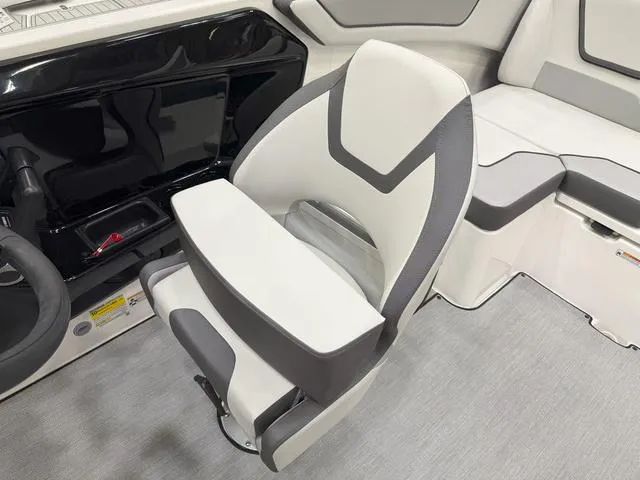 Slide: The Image of Yamaha SX220 2025 - 14