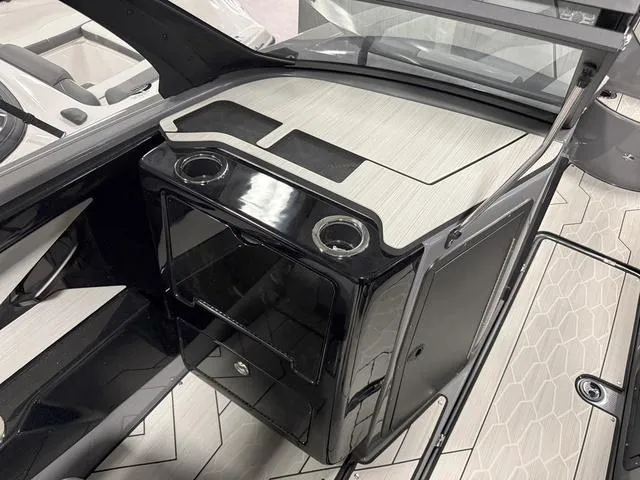 Slide: The Image of Yamaha 222XD 2025 - 12