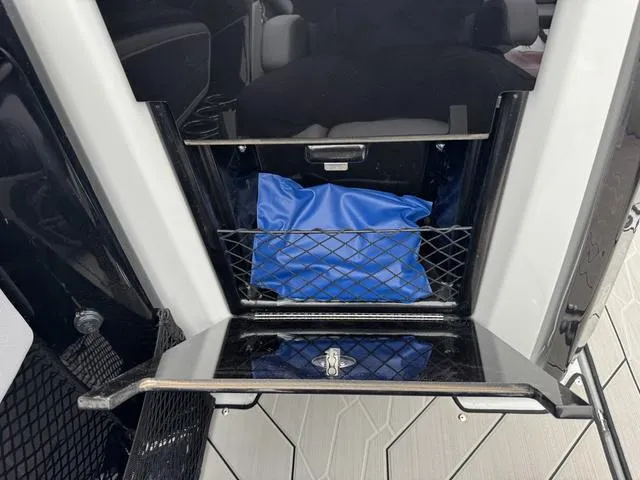 Slide: The Image of Yamaha 255XD 2025 - 24