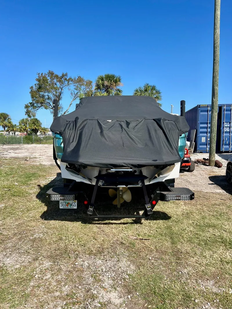 Slide: The Image of MasterCraft X24 2022 - 48