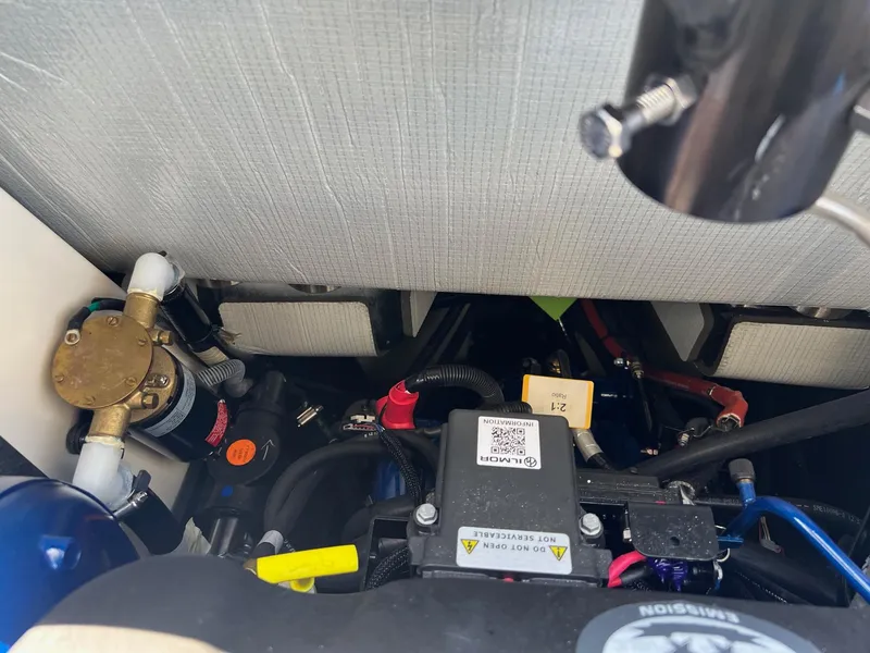 Slide: The Image of MasterCraft X24 2022 - 50