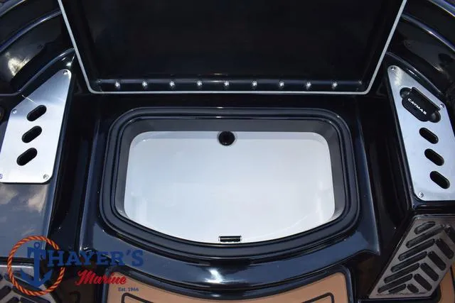 Slide: The Image of Caymas XS 21 Pro 2025 - 22