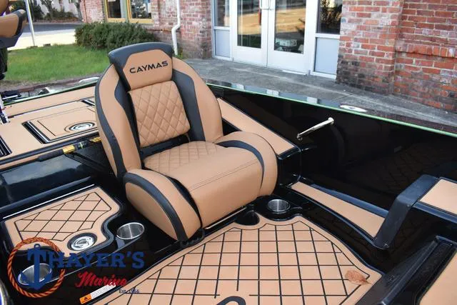 Slide: The Image of Caymas XS 21 Pro 2025 - 25