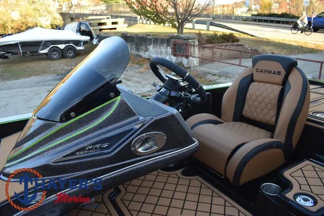 Slide: The Image of Caymas XS 21 Pro 2025 - 30