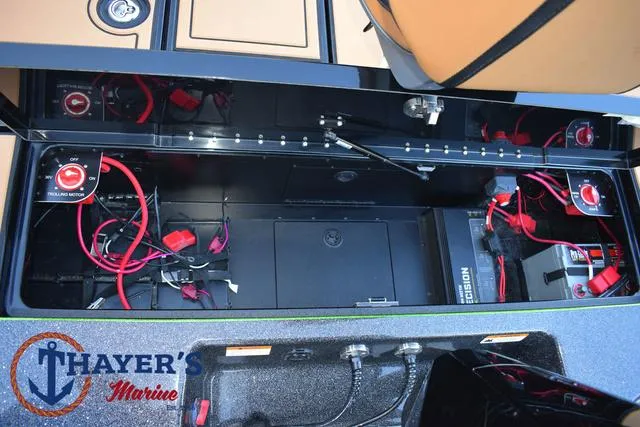 Slide: The Image of Caymas XS 21 Pro 2025 - 43