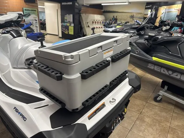 Slide: The Image of Sea-Doo FISH PRO 2025 - 11