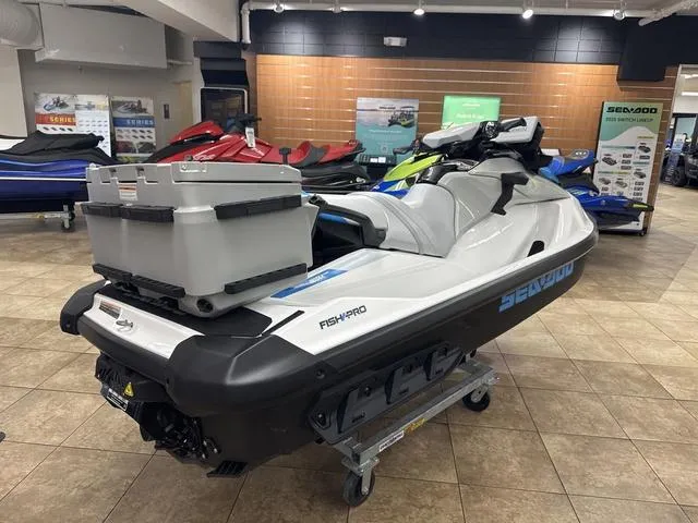 Slide: The Image of Sea-Doo FISH PRO 2025 - 5