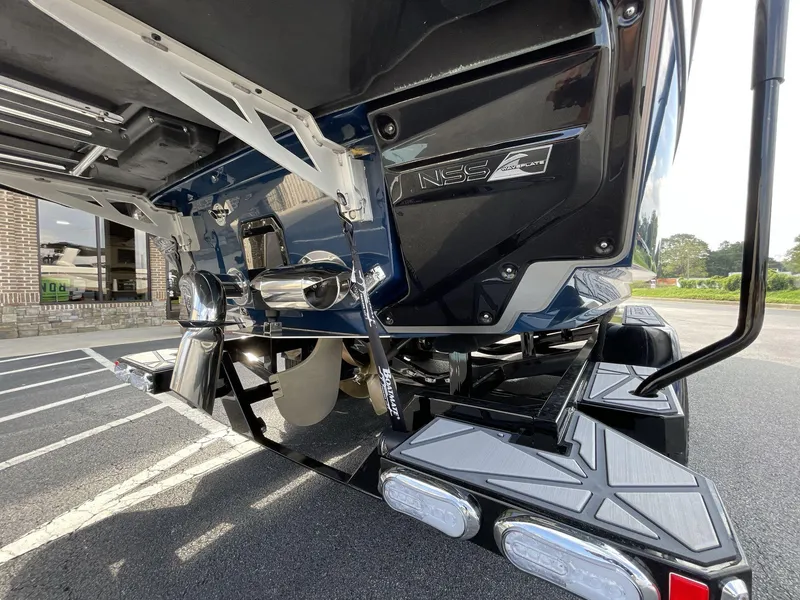 Slide: The Image of Nautique G23 2025 - 22