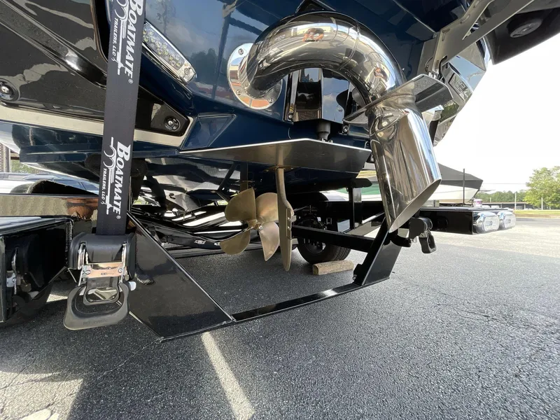 Slide: The Image of Nautique G23 2025 - 23