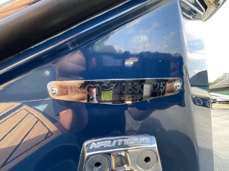 Slide: The Image of Nautique G23 2025 - 25