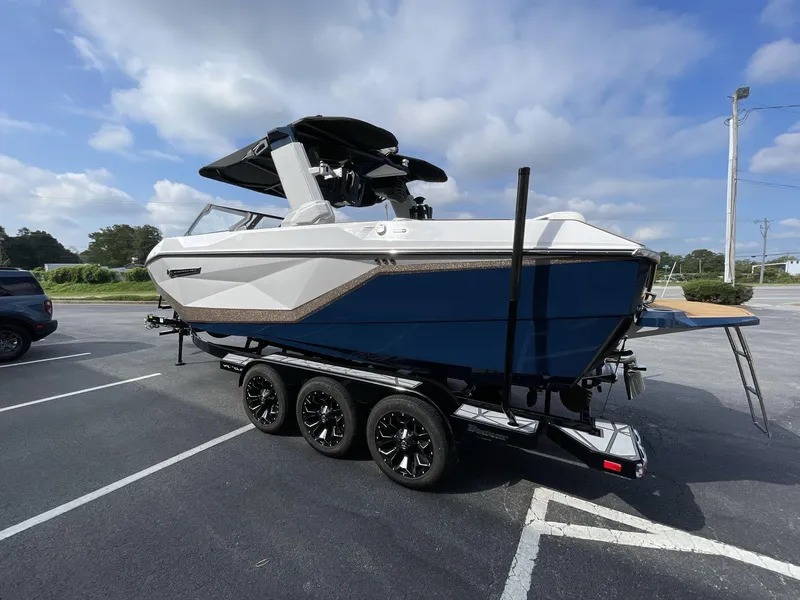 Slide: The Image of Nautique G23 2025 - 34