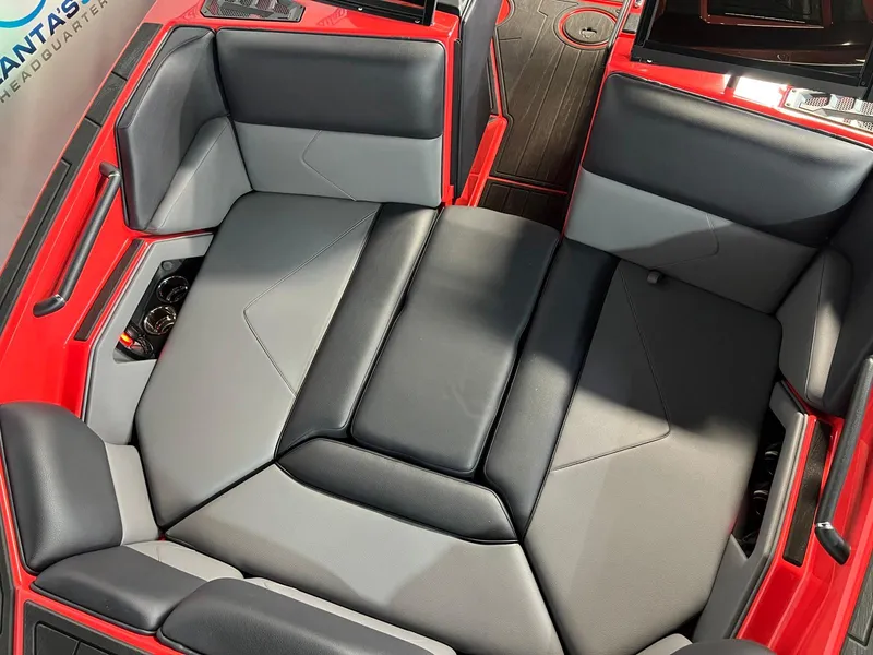 Slide: The Image of Moomba Tykon 2025 - 41