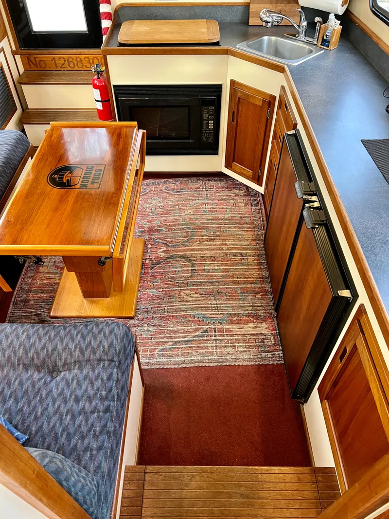 Slide: The Image of Nordic 32 1999 - 40