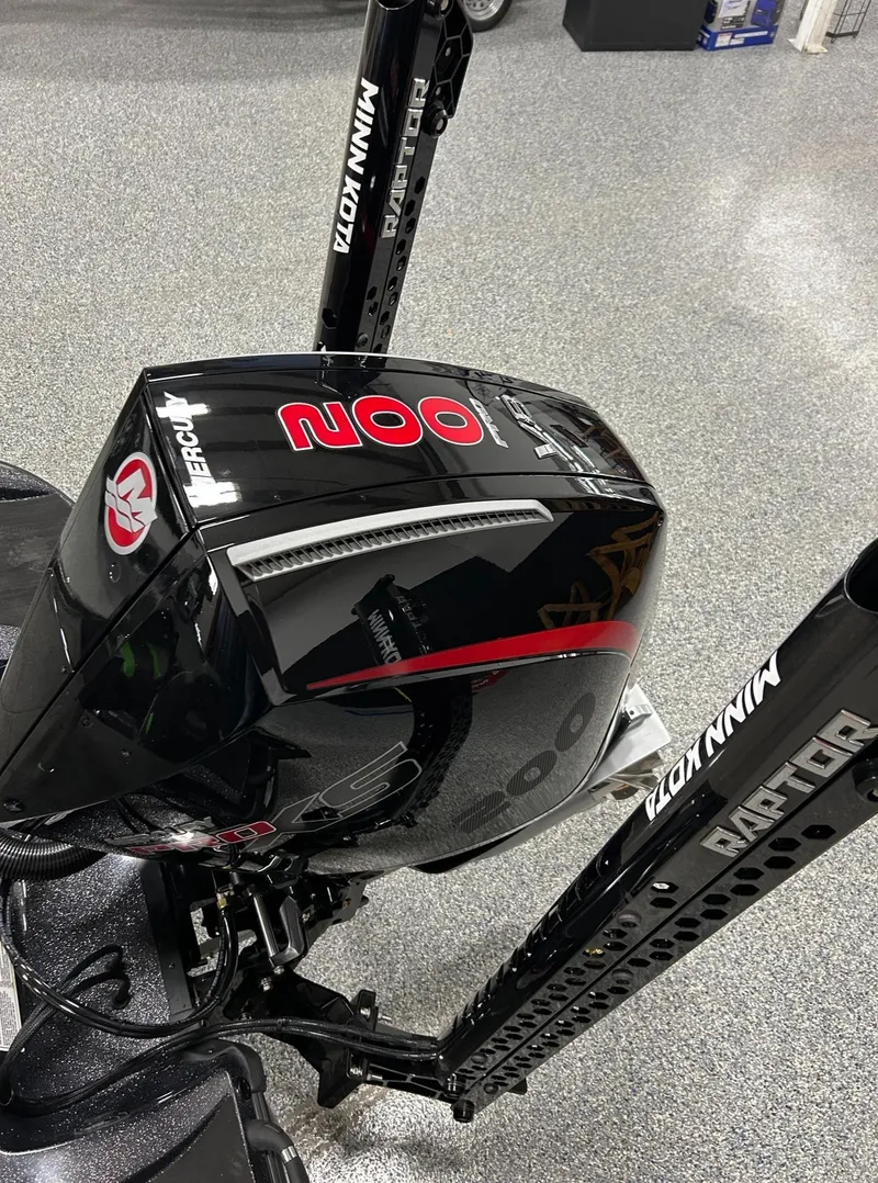 Slide: The Image of 2025 Nitro Z19 boat with Mercury 200 engine and Minn Kota Raptor anchors. - 23