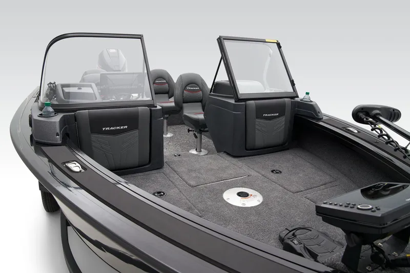 Slide: The Image of 2025 Tracker Targa V-19 WT boat with Minn Kota Terrova motor in showroom. - 13