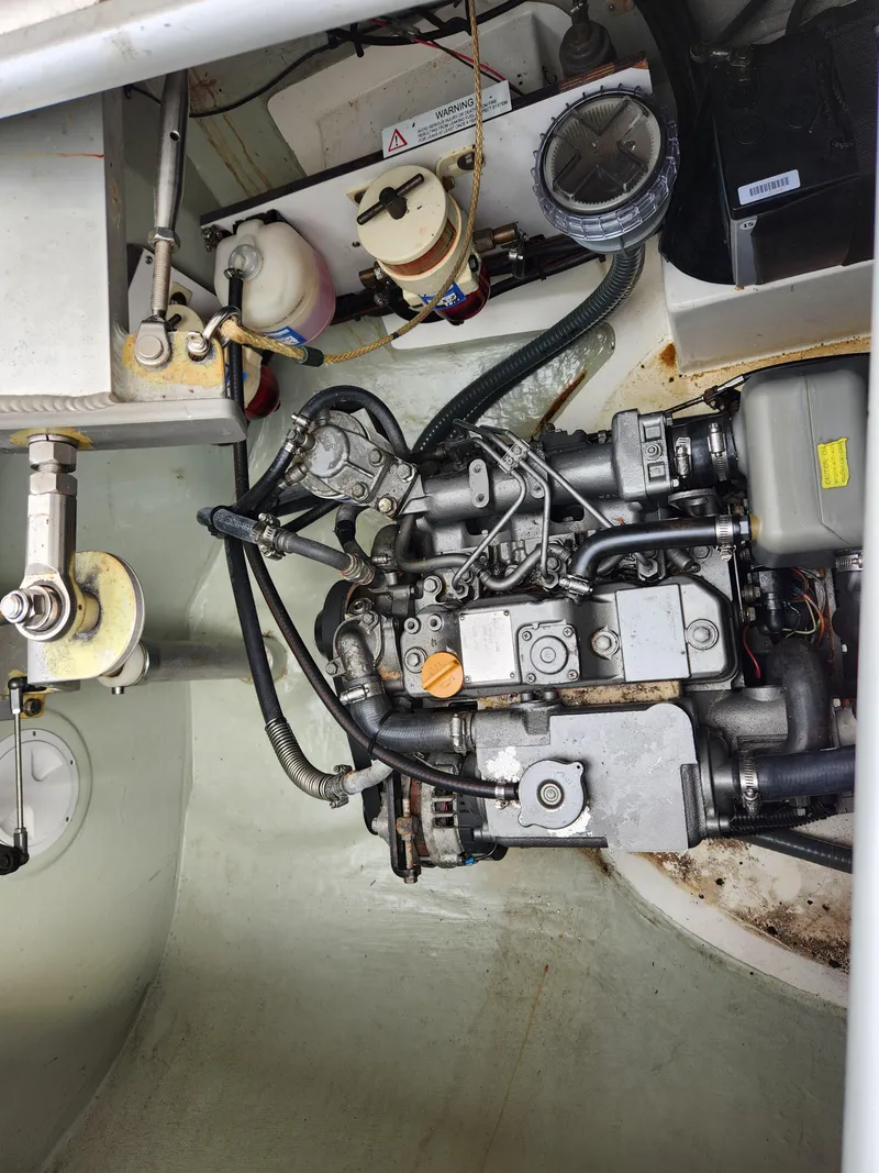 Slide: The Image of Leopard 44 catamaran deck with seating, ropes, and water view, 2015 model. - 11