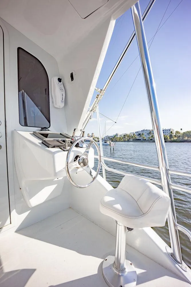 Slide: The Image of Viking 65 Convertible Enclosed Bridge 2003 - 51