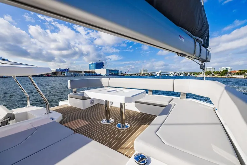 Slide: The Image of Leopard 45 2024 - 101