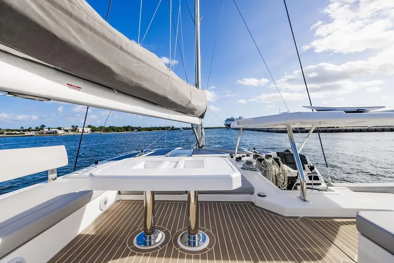 Slide: The Image of Leopard 45 2024 - 107