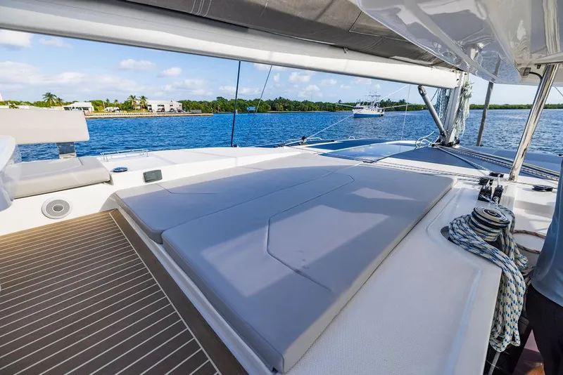 Slide: The Image of Leopard 45 2024 - 112