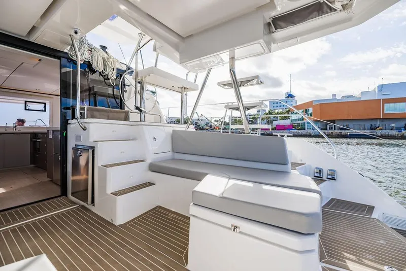 Slide: The Image of Leopard 45 2024 - 114