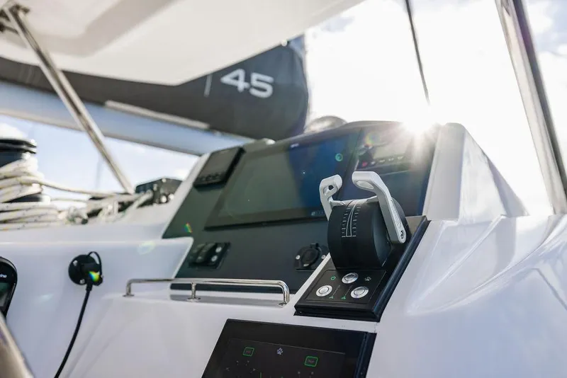 Slide: The Image of Leopard 45 2024 - 122