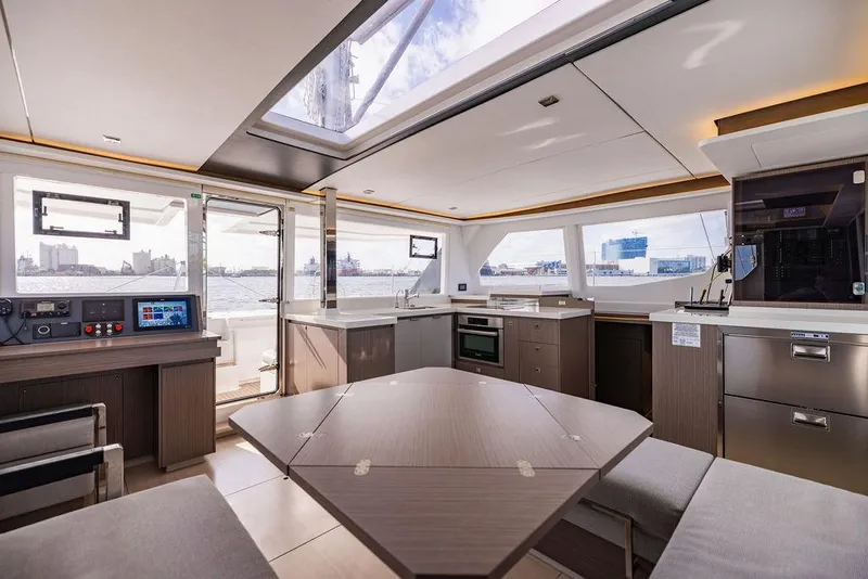 Slide: The Image of Leopard 45 2024 - 56