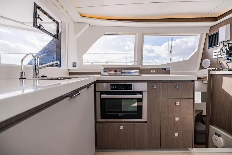 Slide: The Image of Leopard 45 2024 - 59