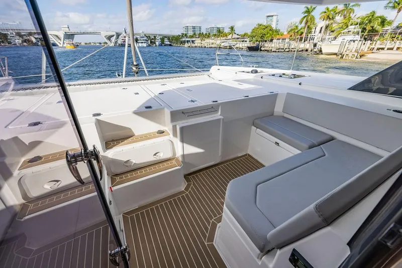 Slide: The Image of Leopard 45 2024 - 86