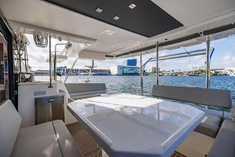 Slide: The Image of Leopard 45 2024 - 93