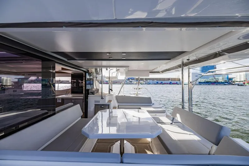 Slide: The Image of Leopard 45 2024 - 95