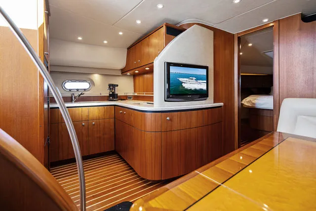 Slide: The Image of Tiara 3900 Sovran 2008 - 71