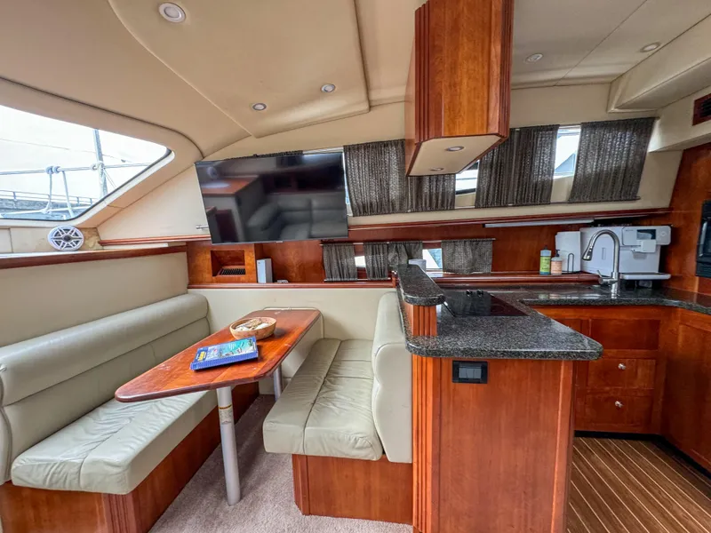 Slide: The Image of Cruisers 415 Express Motoryacht 2006 - 15